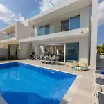 Villa Bay View 11